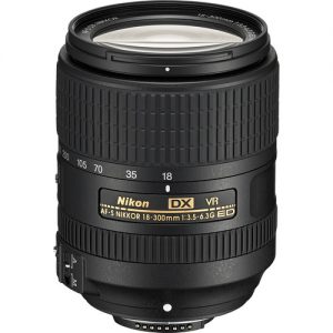 Nikon 18-300mm VR F3.5-6.3
