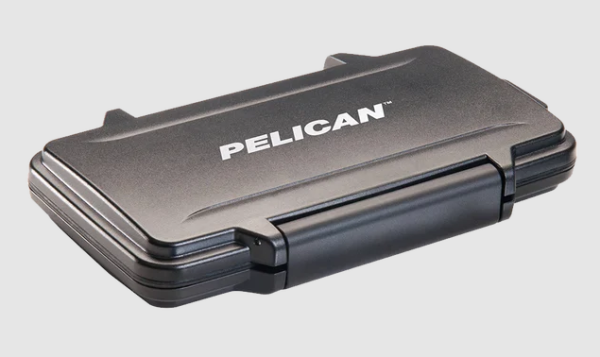 Pelican 0915 SD Memory Card Case
